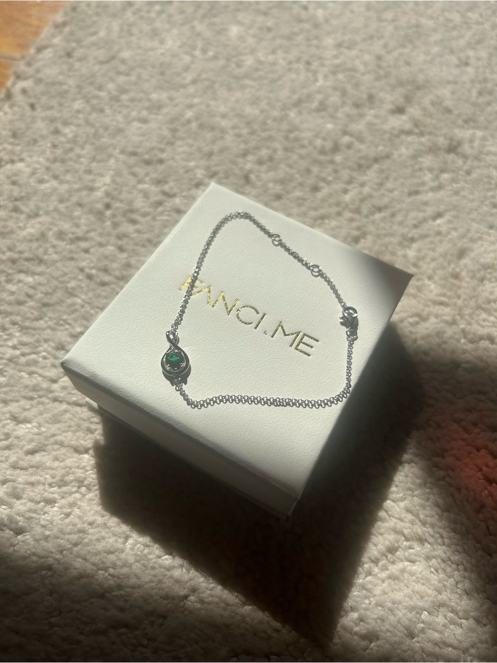 Silver Bracelet with Emerald Green Gemstone